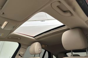 Mercedes GLC220 bild 14