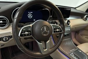 Mercedes GLC220 bild 18