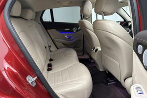 Mercedes GLC220 bild 8