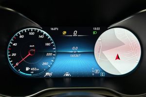 Mercedes GLC220 bild 10