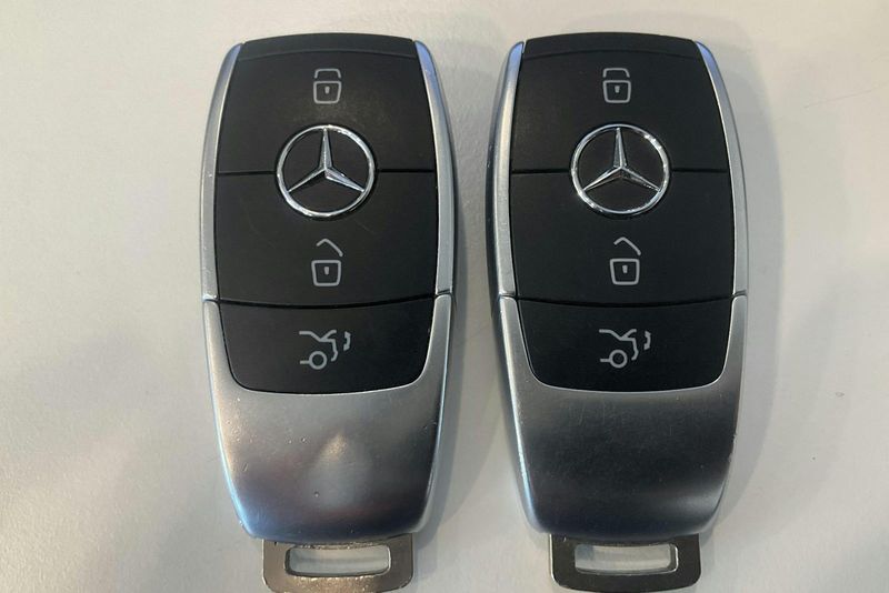 Mercedes GLC220 bild 23