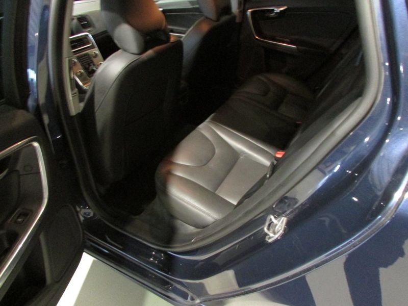 Volvo V60 bild 11