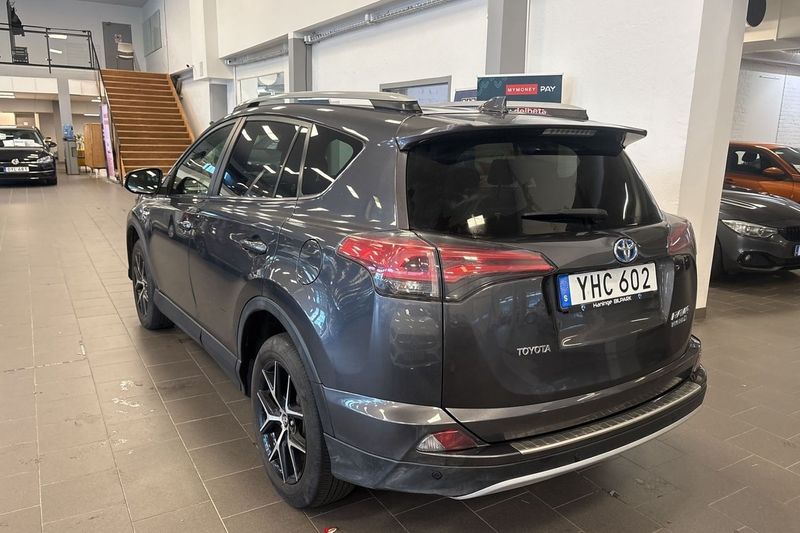 Toyota RAV4 bild 8