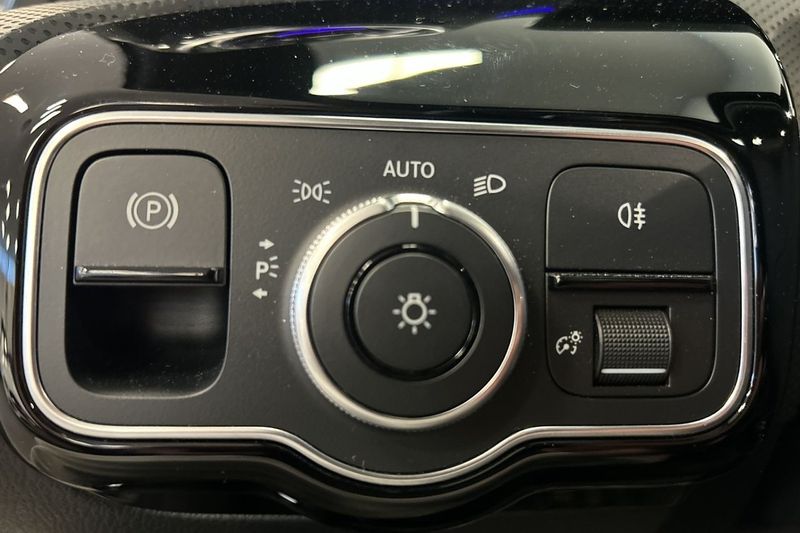 Mercedes A180 bild 23