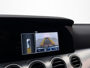 Mercedes E220 bild 18