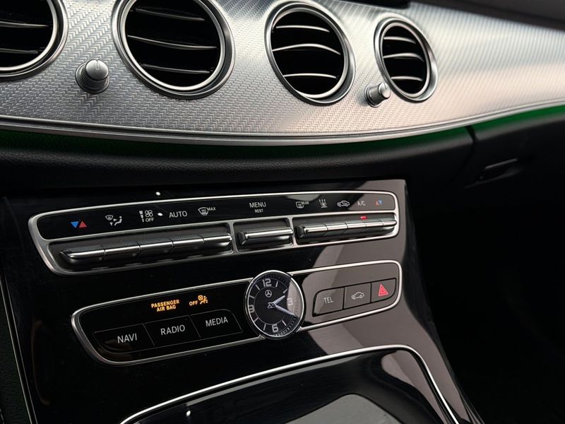 Mercedes E220 bild 21