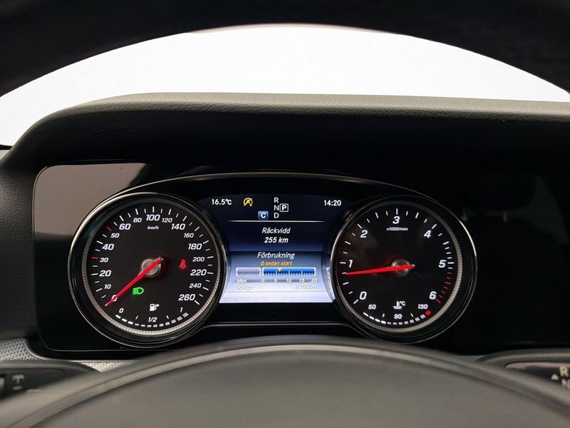 Mercedes E220 bild 15