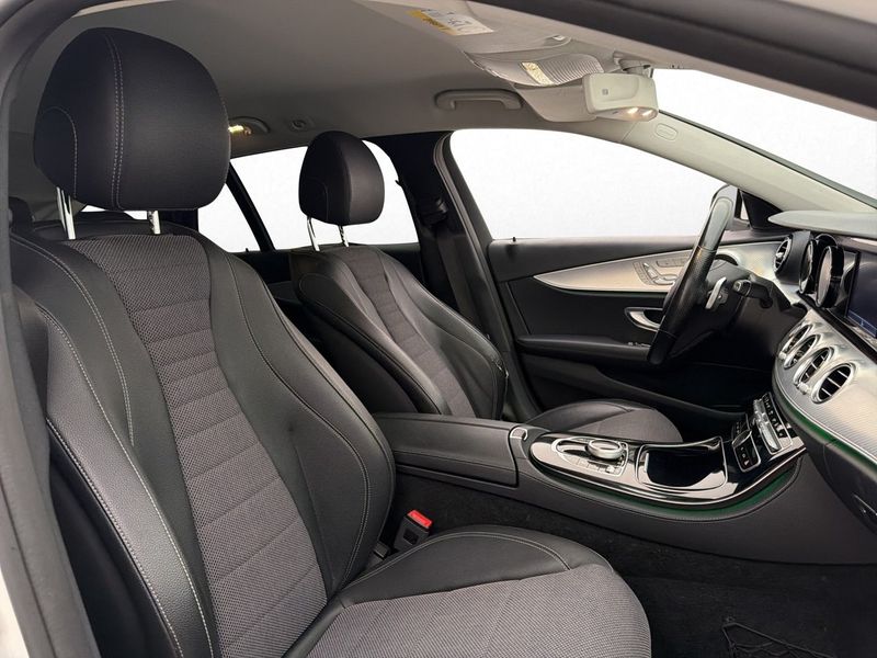 Mercedes E220 bild 25