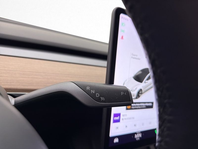 Tesla Model 3 bild 16