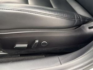 Tesla Model 3 bild 13