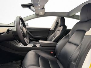 Tesla Model 3 bild 12