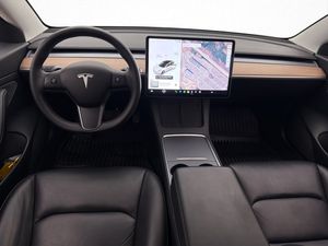 Tesla Model 3 bild 25