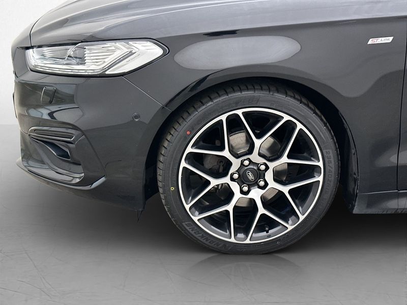 Ford Mondeo bild 30
