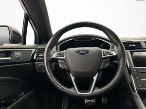 Ford Mondeo bild 13