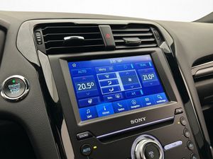 Ford Mondeo bild 22