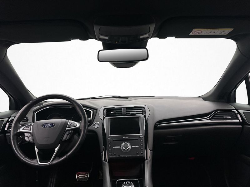 Ford Mondeo bild 25