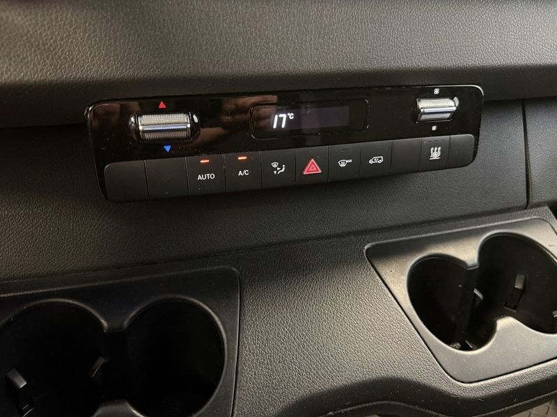 Mercedes Sprinter bild 16