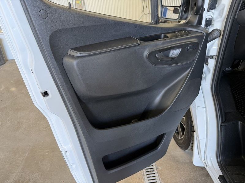 Mercedes Sprinter bild 12