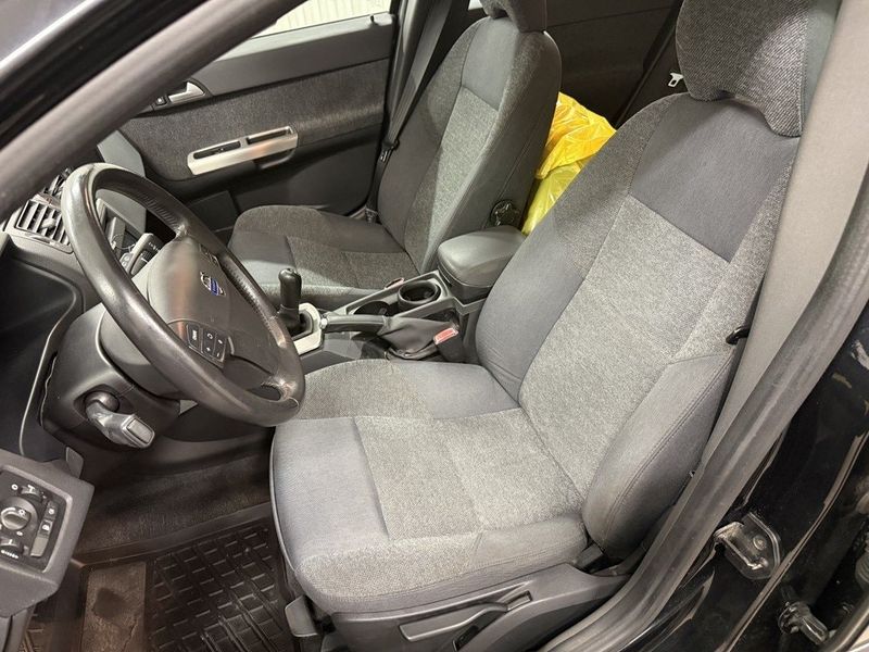 Volvo V50 bild 13