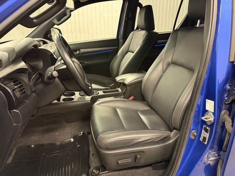 Toyota Hilux bild 15