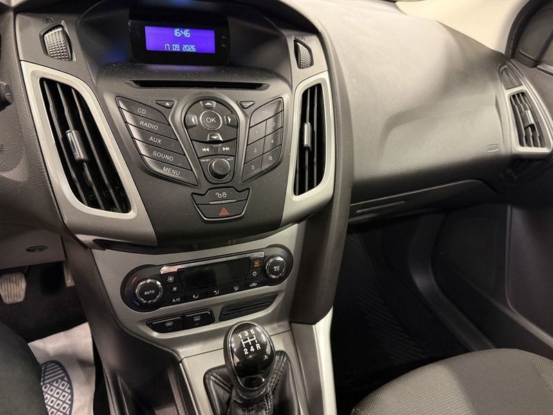 Ford Focus bild 17