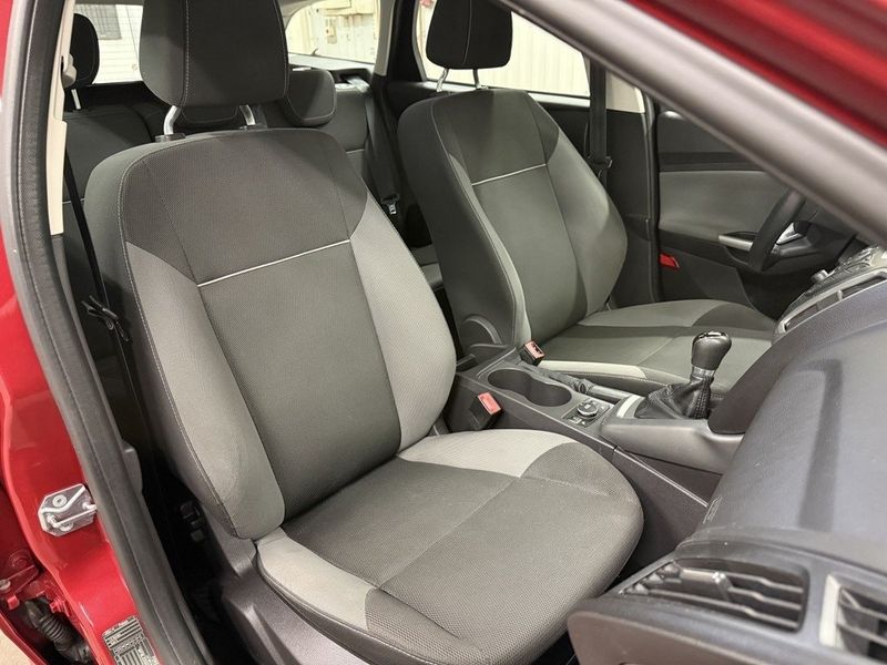 Ford Focus bild 12