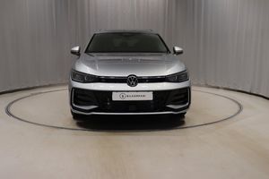 Volkswagen Passat bild 2