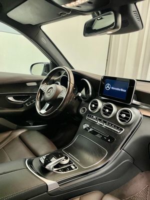 Mercedes GLC250 bild 16
