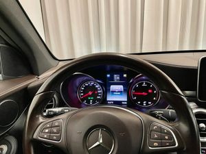 Mercedes GLC250 bild 7