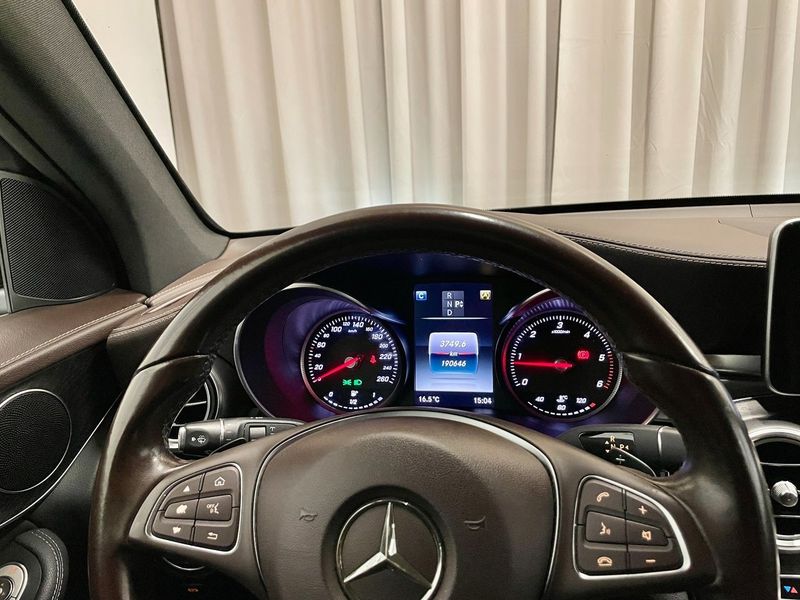 Mercedes GLC250 bild 7