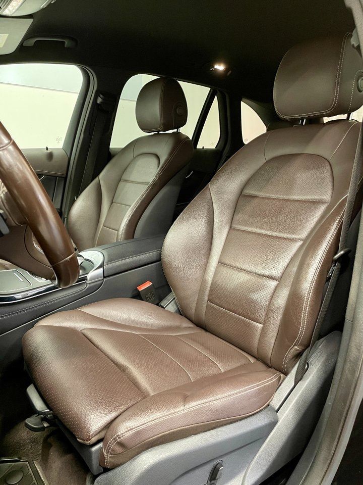 Mercedes GLC250 bild 19