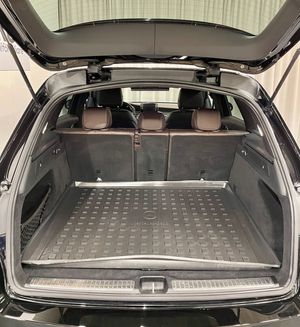 Mercedes GLC250 bild 23