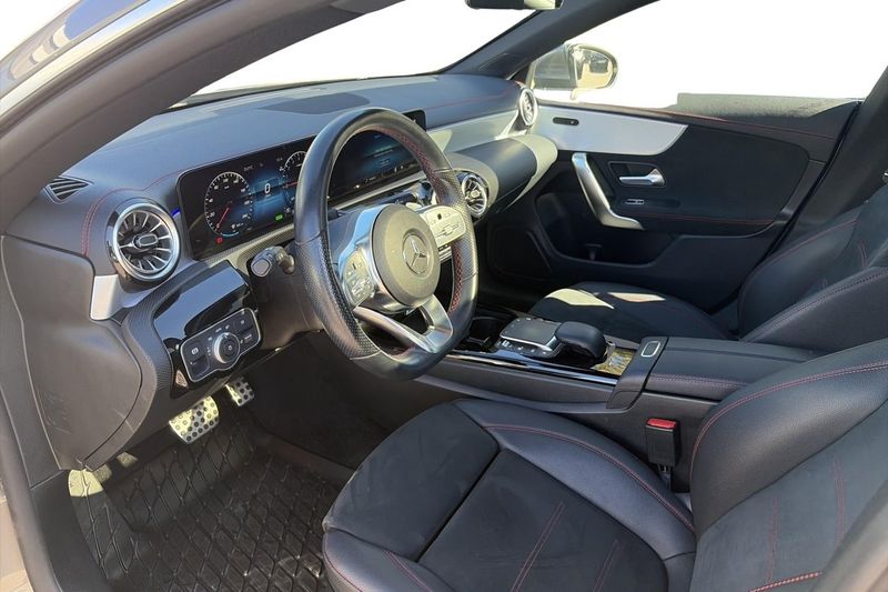 Mercedes CLA250 bild 7