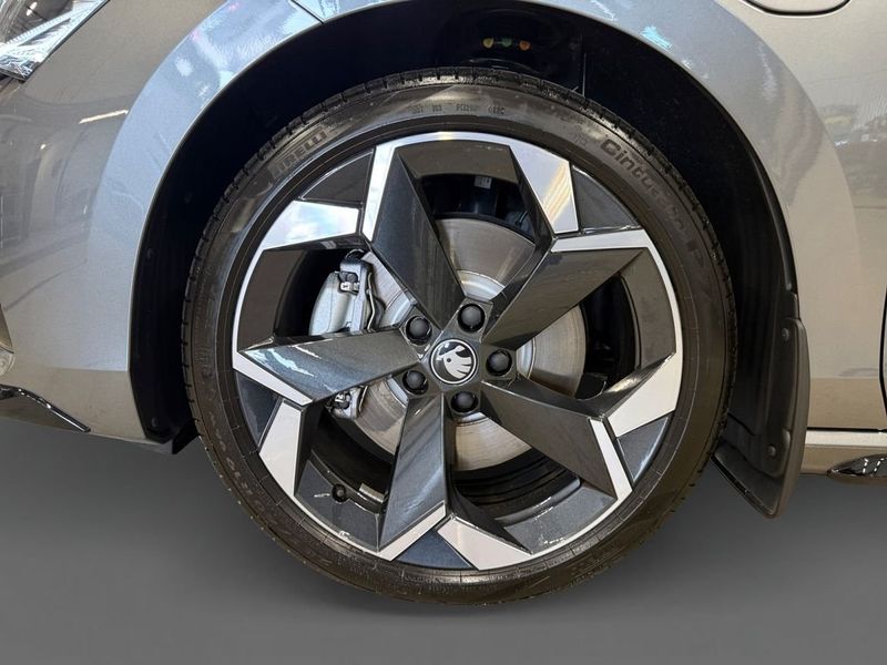 Skoda Superb bild 14