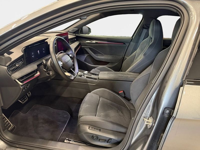 Skoda Superb bild 9