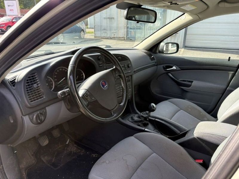 Saab 9-3 bild 2