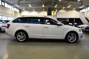 Skoda Octavia bild 3