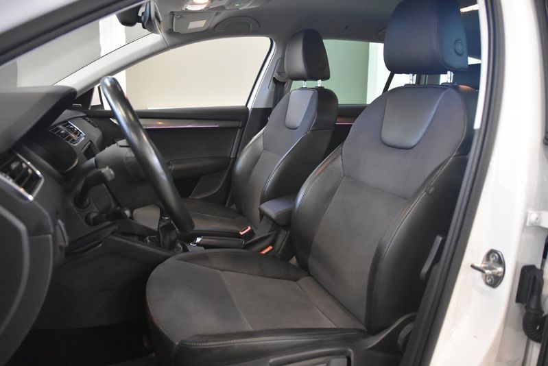 Skoda Octavia bild 7