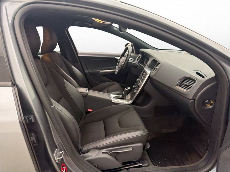 Volvo V60 bild 25