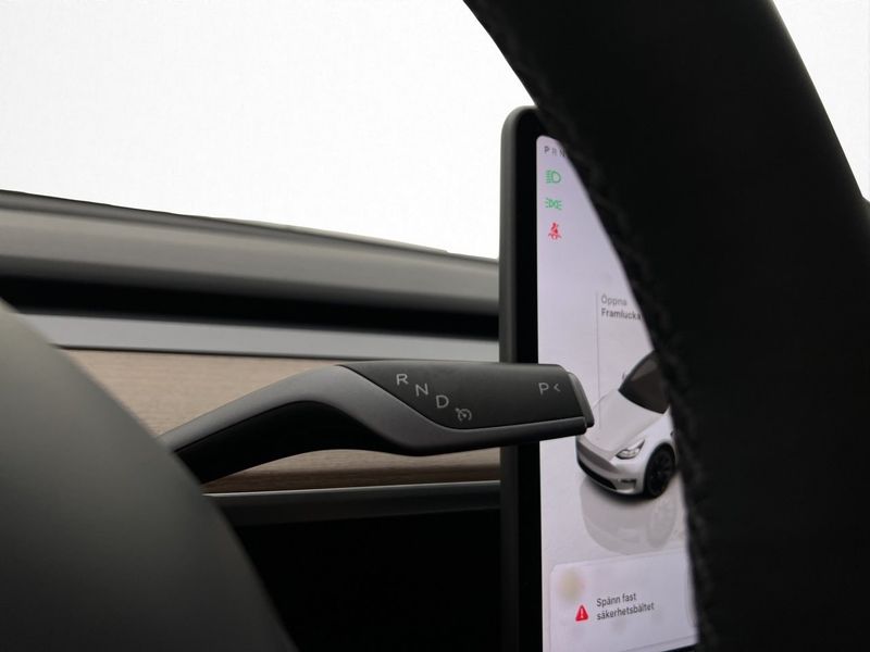 Tesla Model Y bild 35
