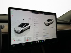 Tesla Model Y bild 21