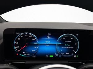 Mercedes EQA300 bild 15