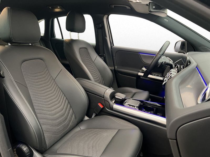 Mercedes EQA300 bild 31