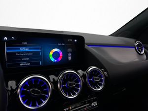 Mercedes EQA300 bild 20