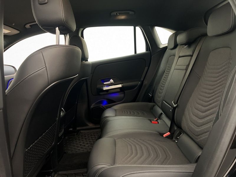 Mercedes EQA300 bild 28