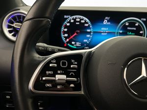 Mercedes EQA300 bild 14