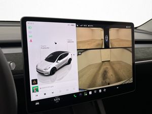 Tesla Model Y bild 21