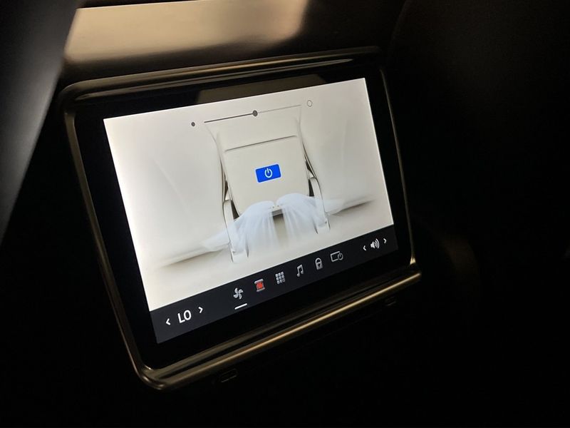 Tesla Model Y bild 30