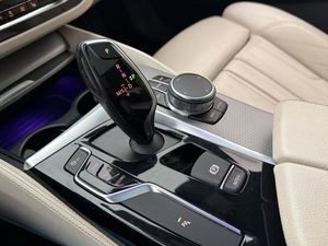 BMW 520 bild 23