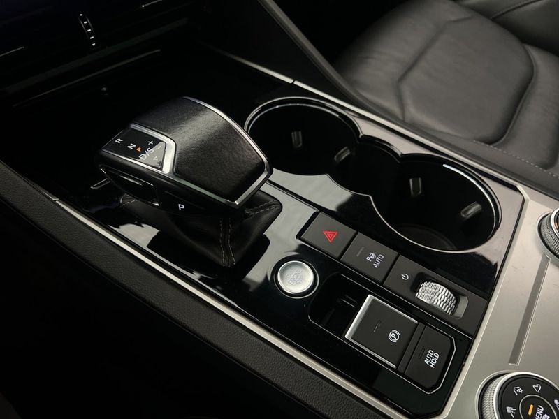 Volkswagen Touareg bild 31